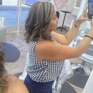 Meet your Posher, Miriam